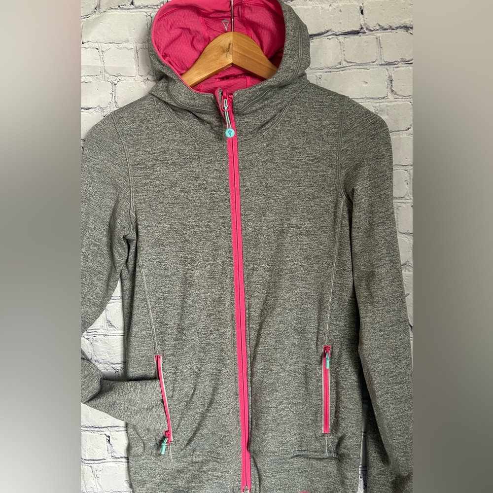 IVIVVA by LULULEMON girls size 14 full zip reversible grey / pink jacket